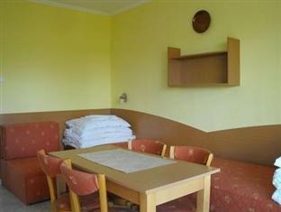 Апарт-отель Kosztolanyi Apartmanhaz
